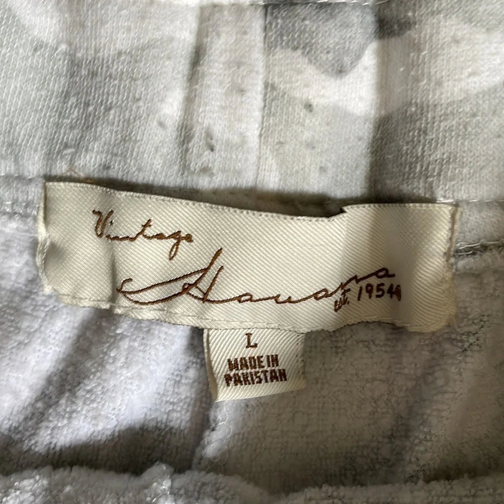 Vintage Havana camouflage striped shorts